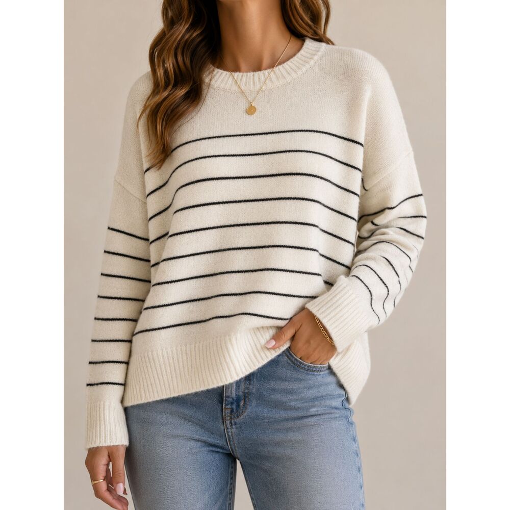 Weekend Los Angeles Striped Sweater S Ivory Black Soft Knit Pullover Comfy Chic